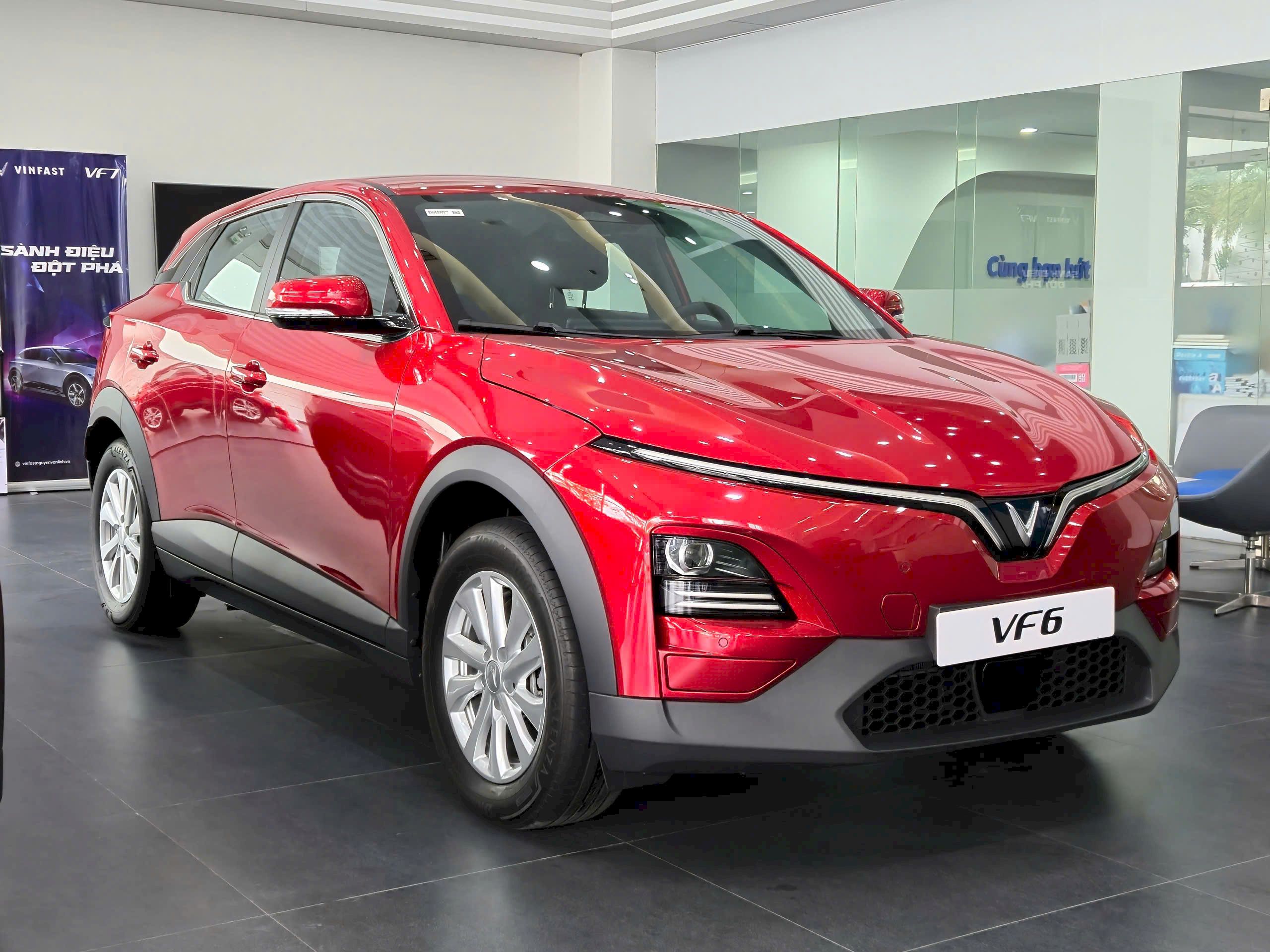 CHÍNH SÁCH MUA XE Ô TÔ VINFAST TRẢ GÓP MỚI NHẤT - LÃI SUẤT BAO NHIÊU