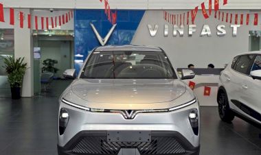 Phần Đầu Xe Limo Green